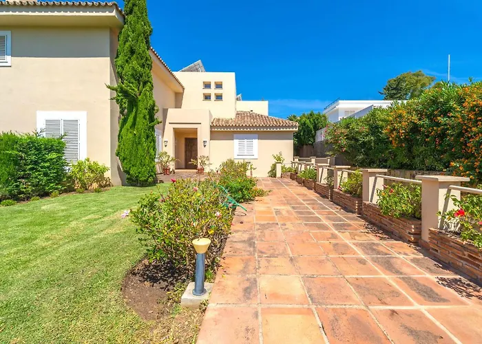 Xpce Artola Playa - De Lujo Con Pista De Padel Privada Y Piscina Marbella