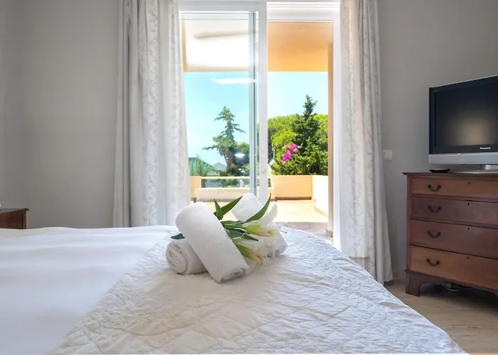 Xpce Artola Playa - De Lujo Con Pista De Padel Privada Y Piscina Willa Marbella